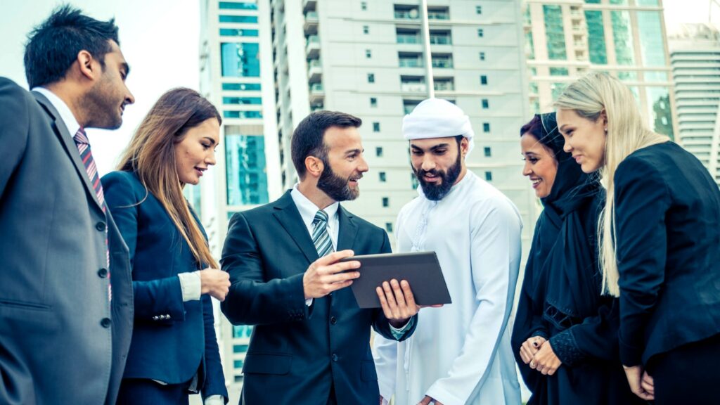 how to open business in uae