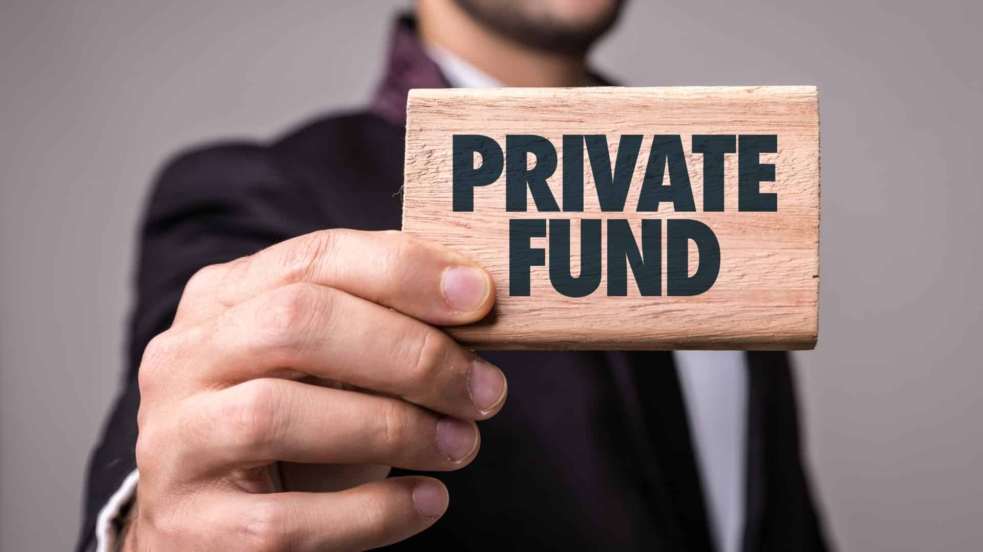 starting a private fund-type company in the uae